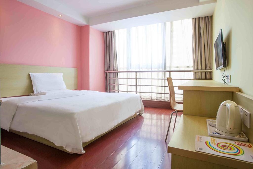7Days Inn Luoyang Zhongzhou Road Hall Of Enlightened Rule Zimmer foto